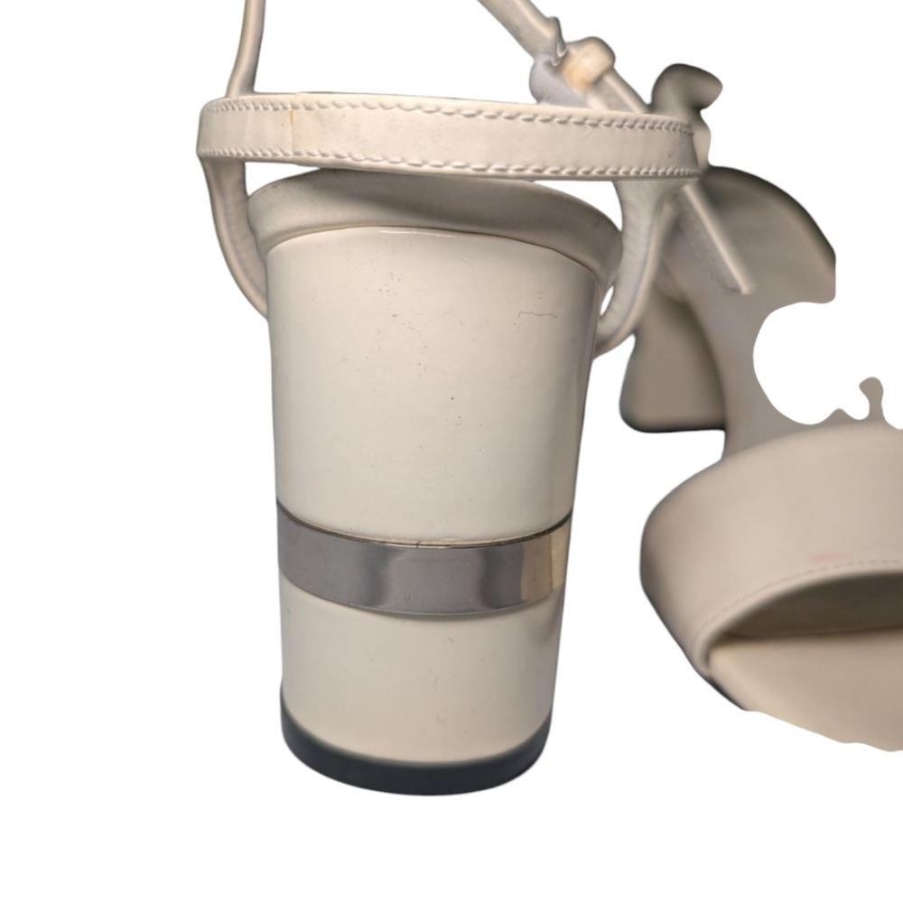 Stuart Weitzman Cream Strappy Sandals - Picture 5 of 8